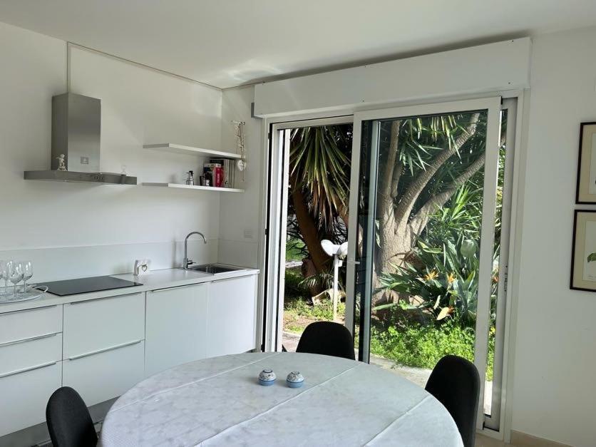 Appartamento Giardino A Mare Bari Esterno foto